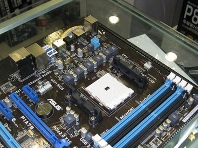 全固態(tài)扎實用料，性價比之選 華碩F1A75主板僅售640元